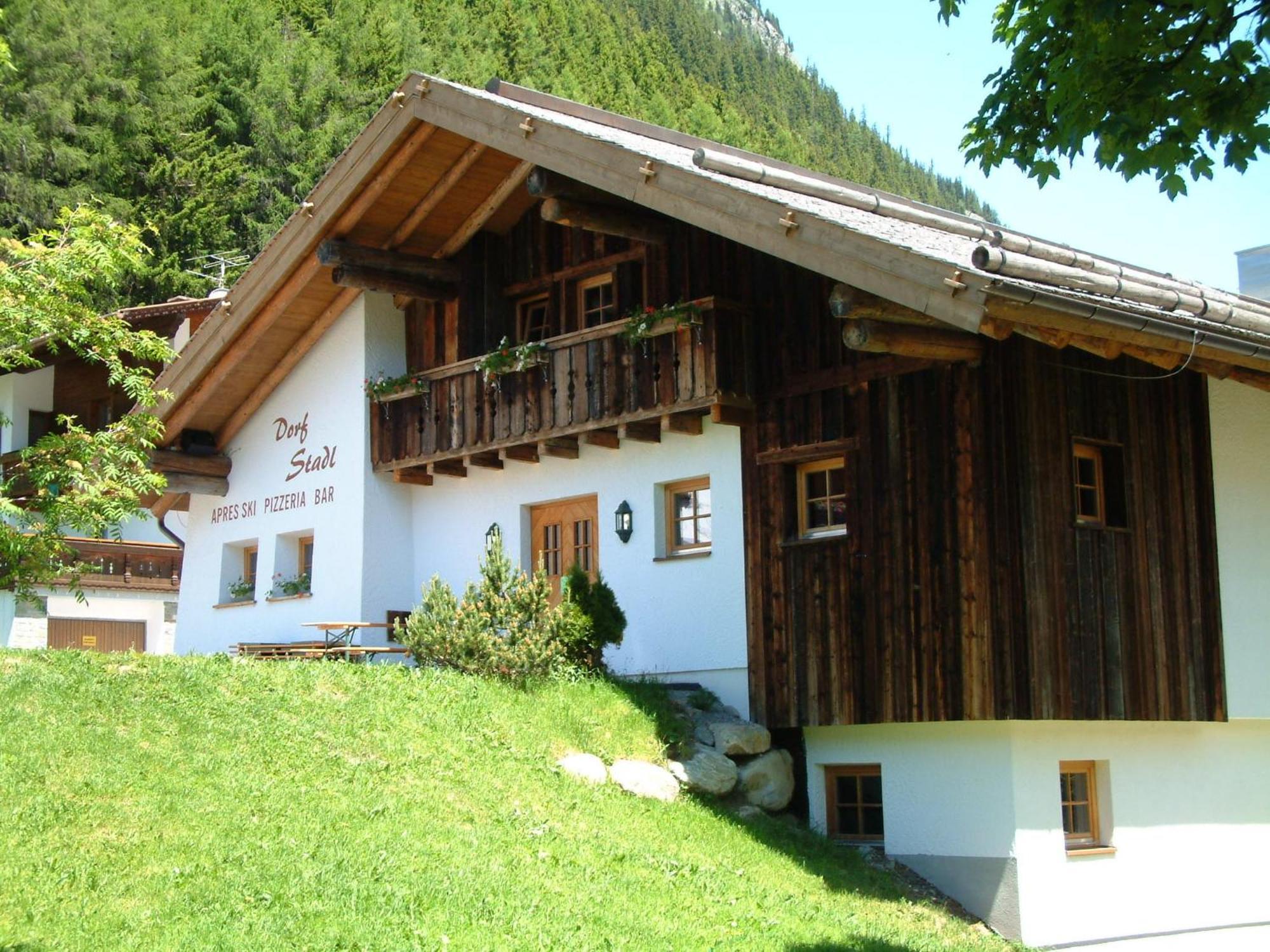 Garni Mathonerhof Hotel Ischgl Exterior photo